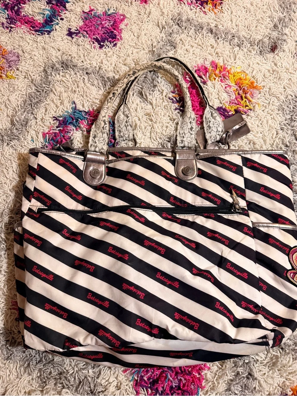 Betsey Johnson betseyville black